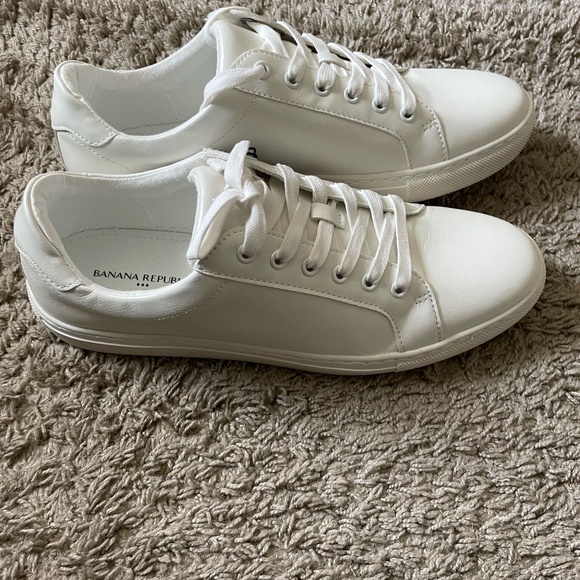 BANANA REPUBLIC MEN’S LEATHER SNEAKERS - Picture 3 of 7